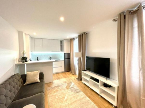 Appartement Duplex - proche Casino Enghien les Bains, Aeroport Charles de Gaulle et Beauvais.